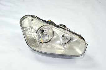 SİERRA ÇIKMA YEDEK PARÇA FORD CIKMA YEDEK  CMAX SAĞ DÜZ FAR